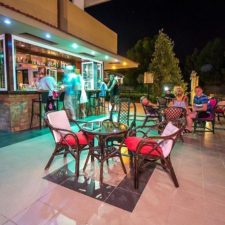 Achousa Hotel 팔리라키 외부 사진