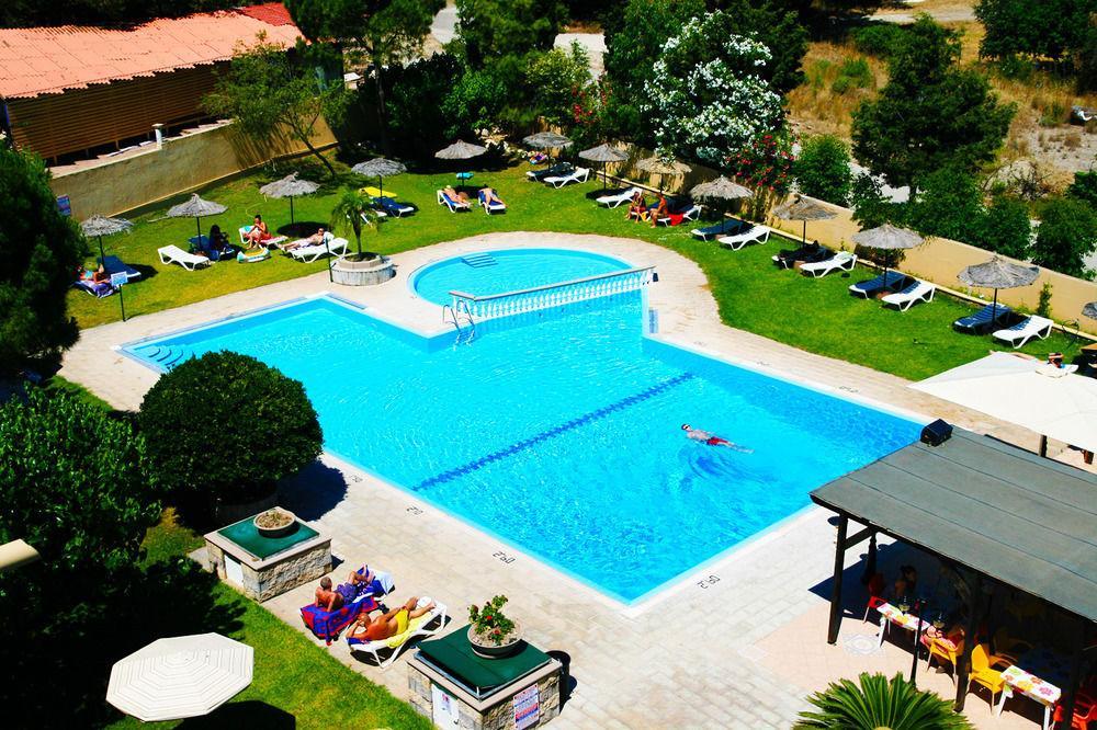 Achousa Hotel 팔리라키 외부 사진