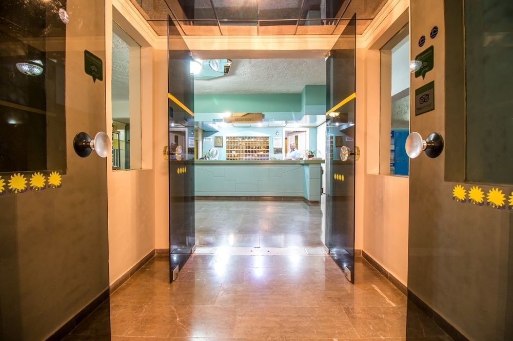 Achousa Hotel 팔리라키 외부 사진