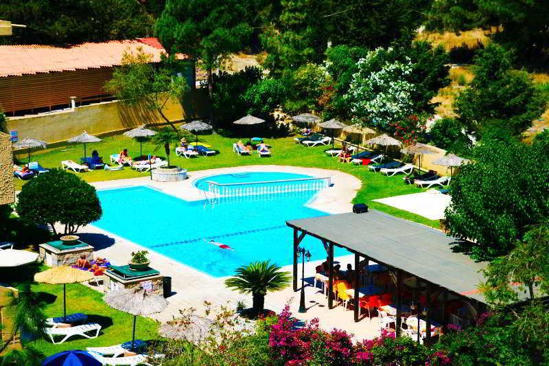 Achousa Hotel 팔리라키 외부 사진
