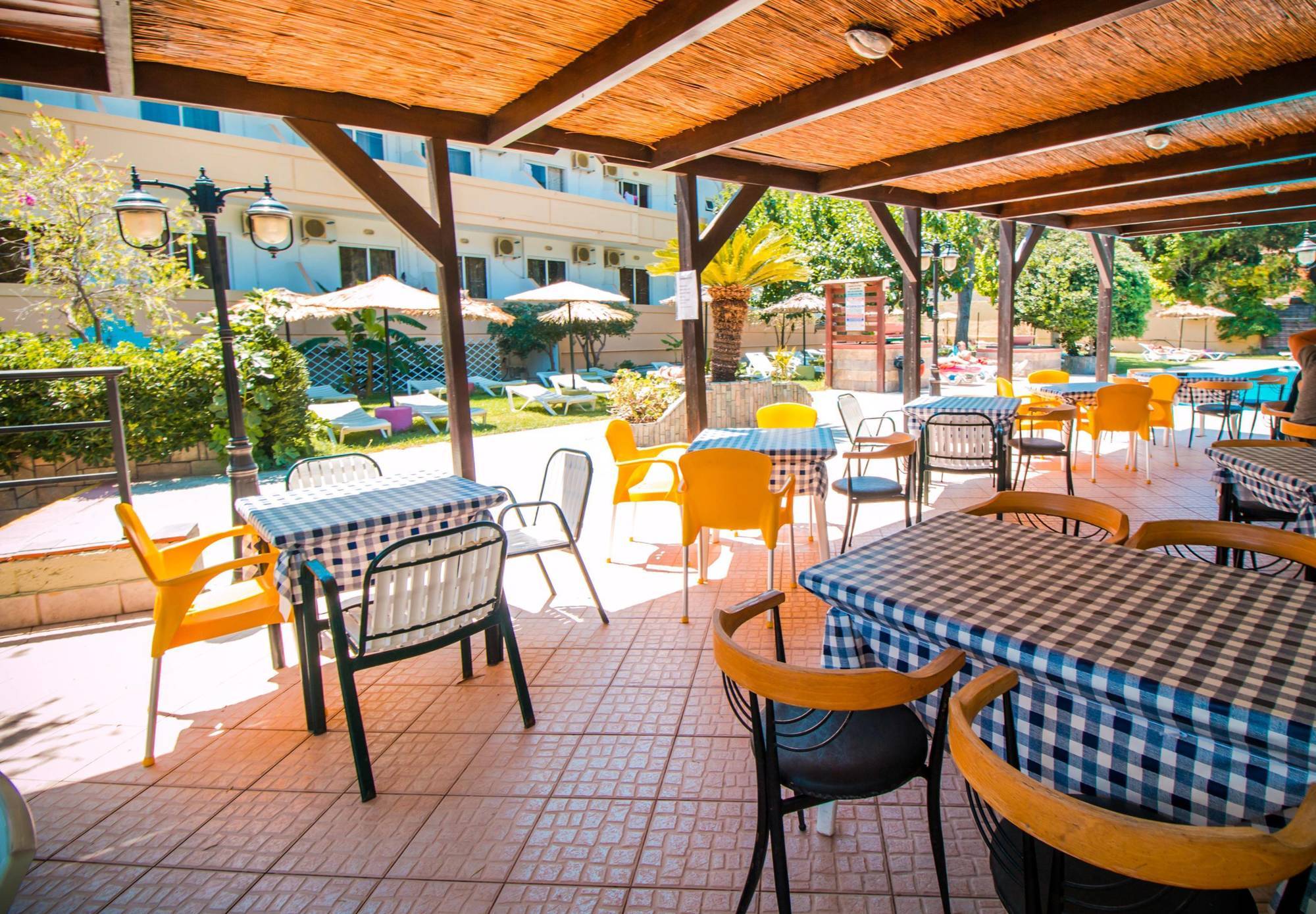 Achousa Hotel 팔리라키 외부 사진